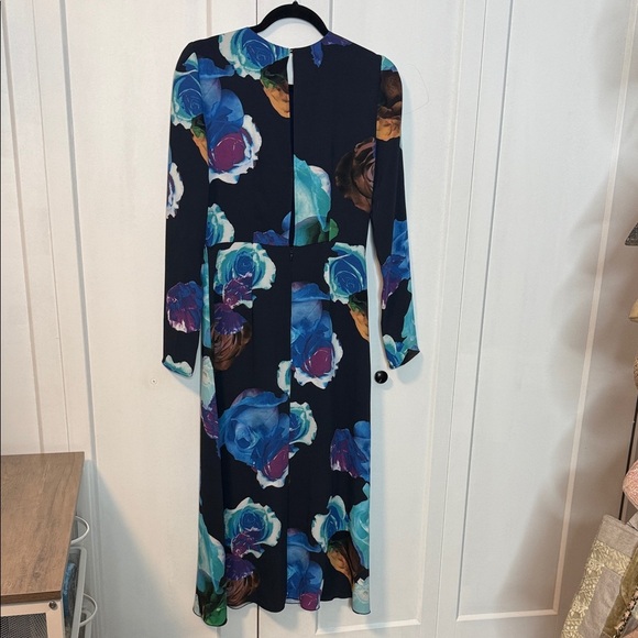 Aritzia Babaton | Multicolor Floral Long Sleeve Maxi Dress -button up back - 0 - Picture 2 of 8